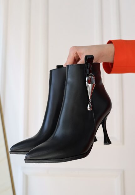 Siyah Cilt Topuklu Bot Siyah