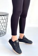 Tawen Siyah Cilt Bej Tabanlı Bağcıklı Spor Ayakkabı Siyah1