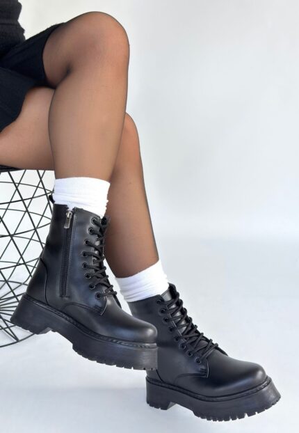 Jonni Siyah Cilt Bağcıklı Bot Siyah